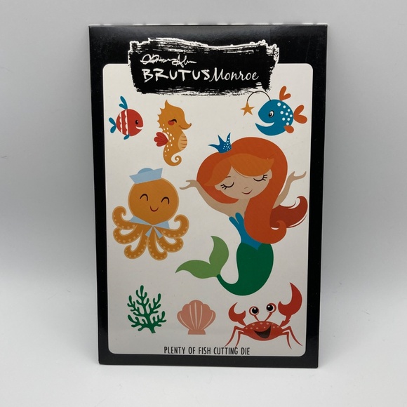 Papercrafting Bundle — Stamps, Dies, Embossing Folder, and More - Picture 2 of 10